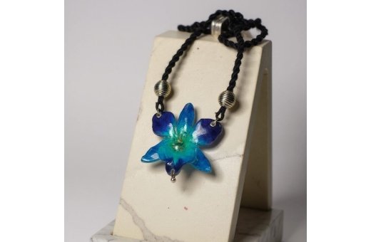 Handmade Resin Pendent with Silver Frame N2 & Floral Design – Trioova Jewelry