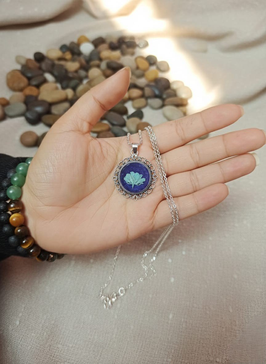 Vintage Style Sky Blue Rose Resin Necklace – Botanical Silver Jewelry