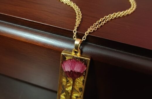Preserved Pink Daisy Resin Rectangle Pendant Necklace | Gold Chain