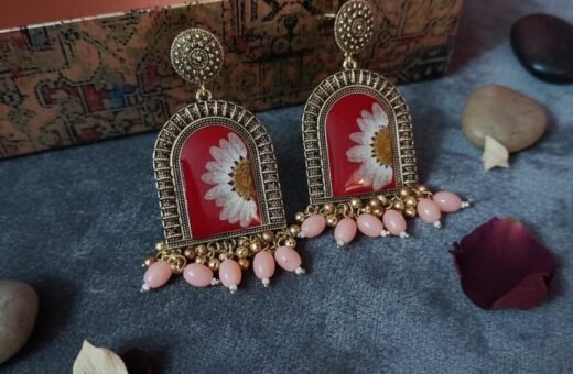 White Daisy Resin Vintage Jhumka Earrings – 2 Layer Gold Floral Jewelry with Pink Pearl & Red Base