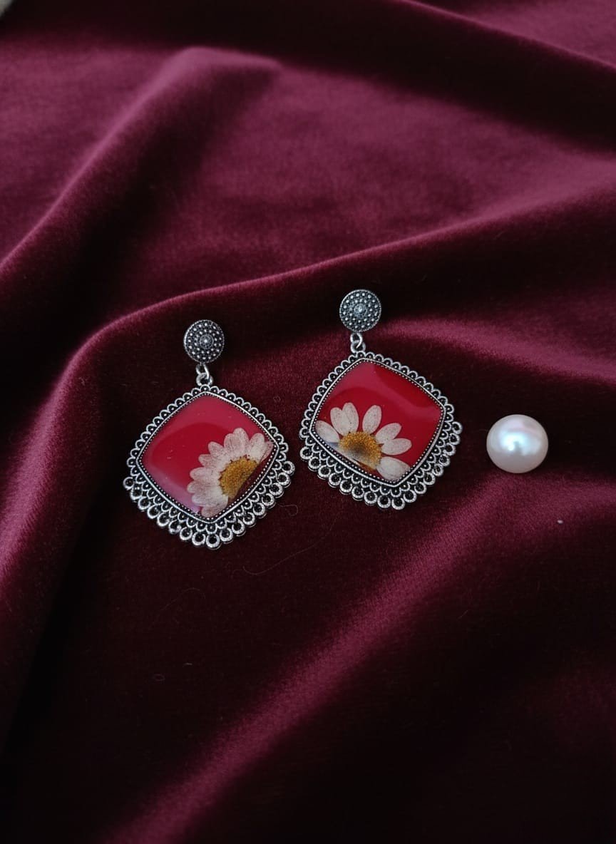 Handmade Resin Earrings with Golden Frame & Floral Design – Trioova Jewelry (Copy) (Copy) (Copy)