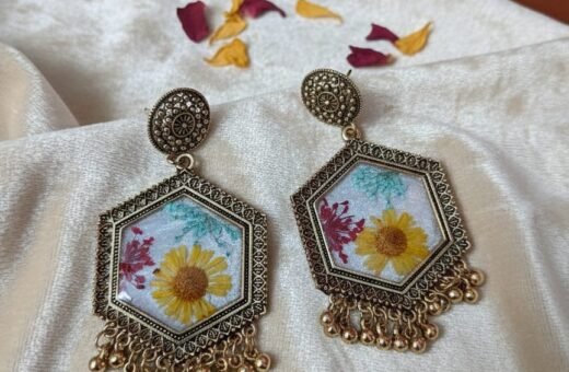 Real Yellow Aster & Queen Anne’s Breath Resin Hexagon Earrings – 2 Layer Vintage Gold Floral Statement Jewelry (White Base)